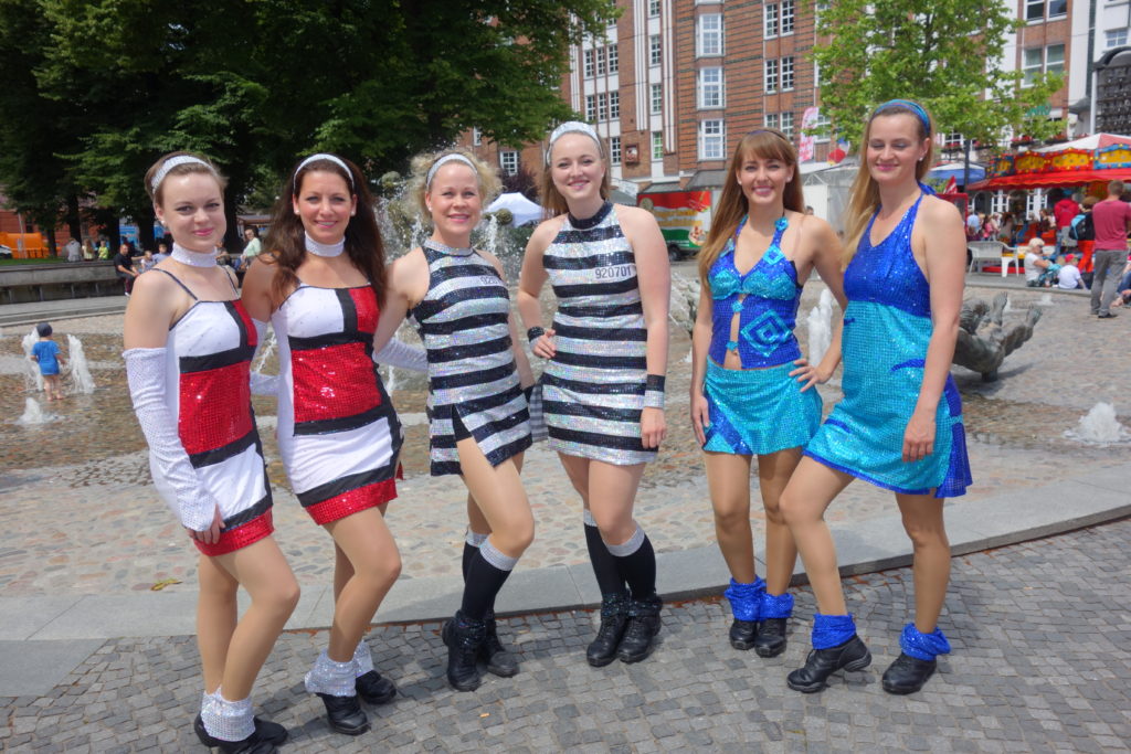 Wir waren bei "Rostock tanzt!" auf dem Uni-Platz dabei.